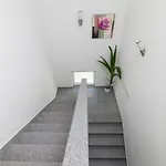 Villa Ava - Five Bedroom With Swimming Pool