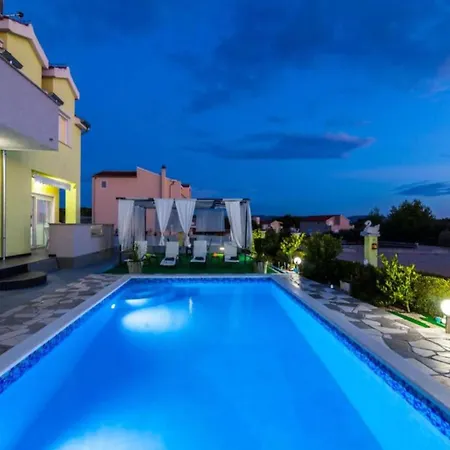 Ava - Five Bedroom With Swimming Pool Villa Sibenik
