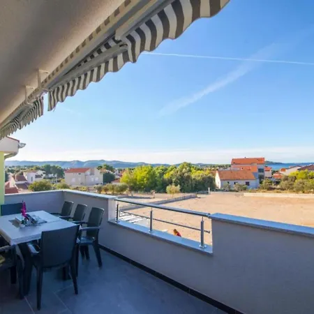 Ava - Five Bedroom With Swimming Pool Sibenik