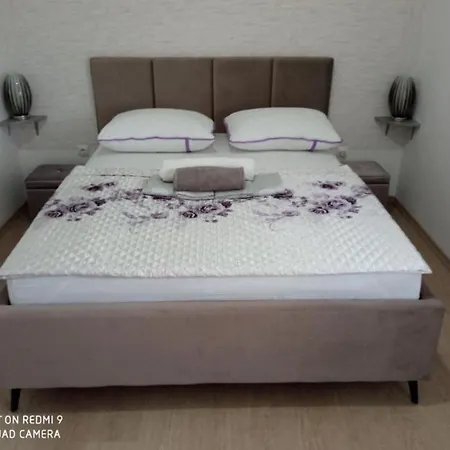 Ava - Five Bedroom With Swimming Pool *