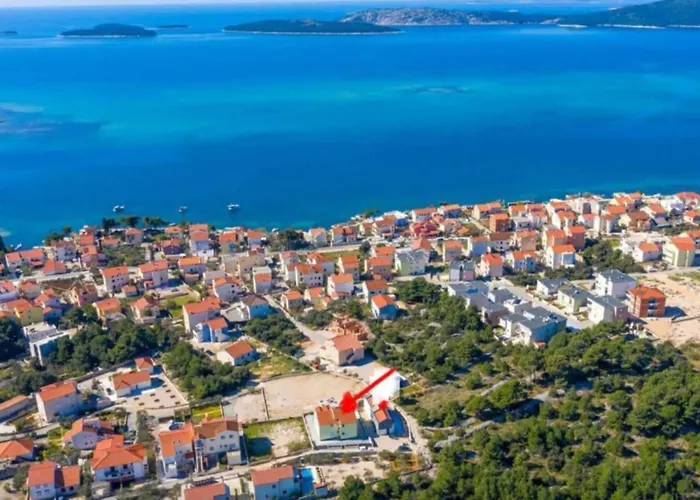 Ava - Five Bedroom With Swimming Pool Vila *