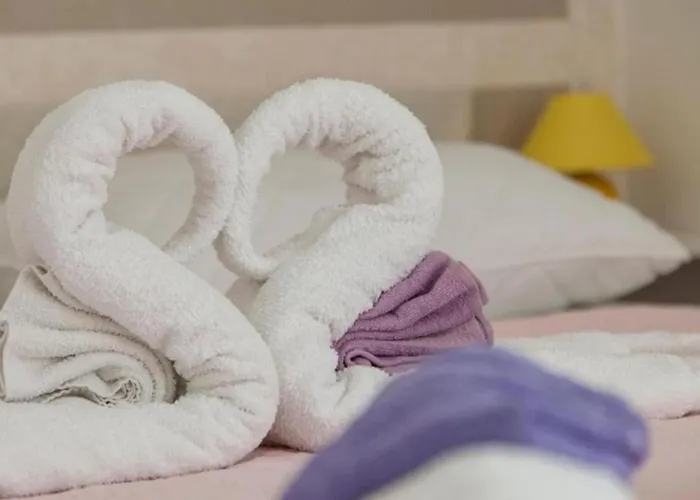 Vila Ava - Five Bedroom With Swimming Pool Sibenik