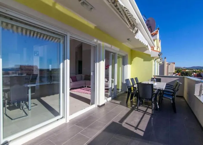 Ava - Five Bedroom With Swimming Pool