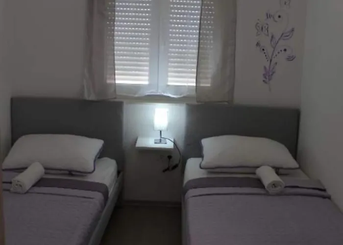 Ava - Five Bedroom With Swimming Pool Vila Sibenik